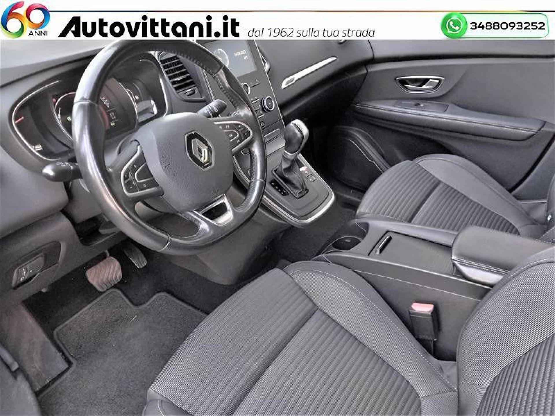 RENAULT Scenic