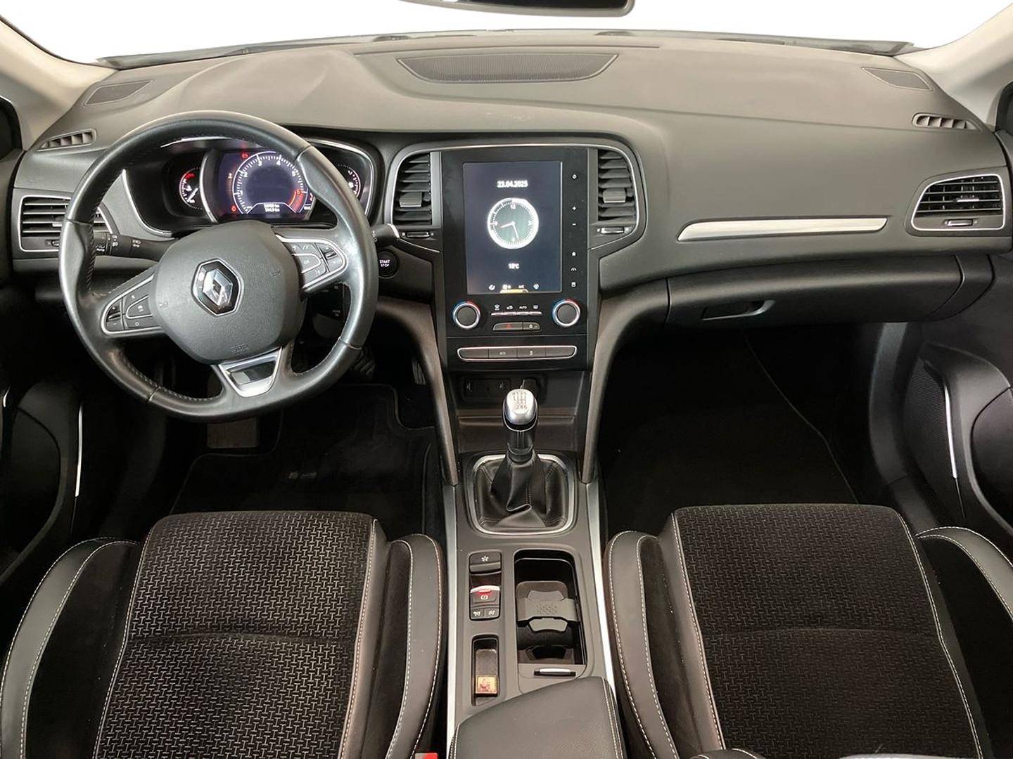 RENAULT Megane