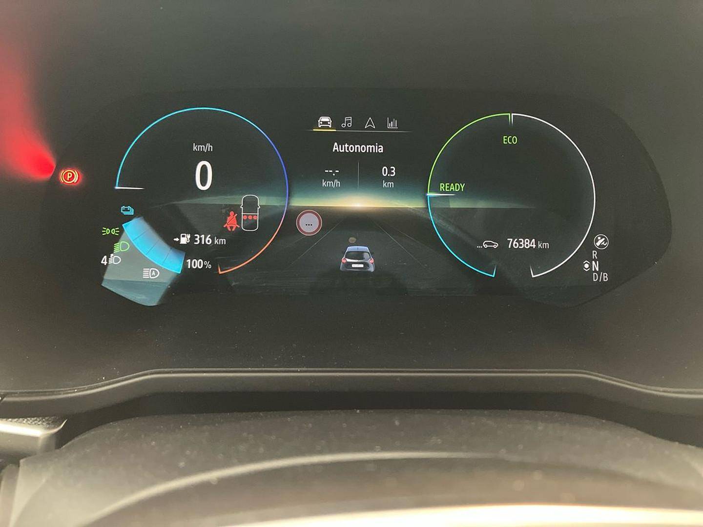 RENAULT Zoe