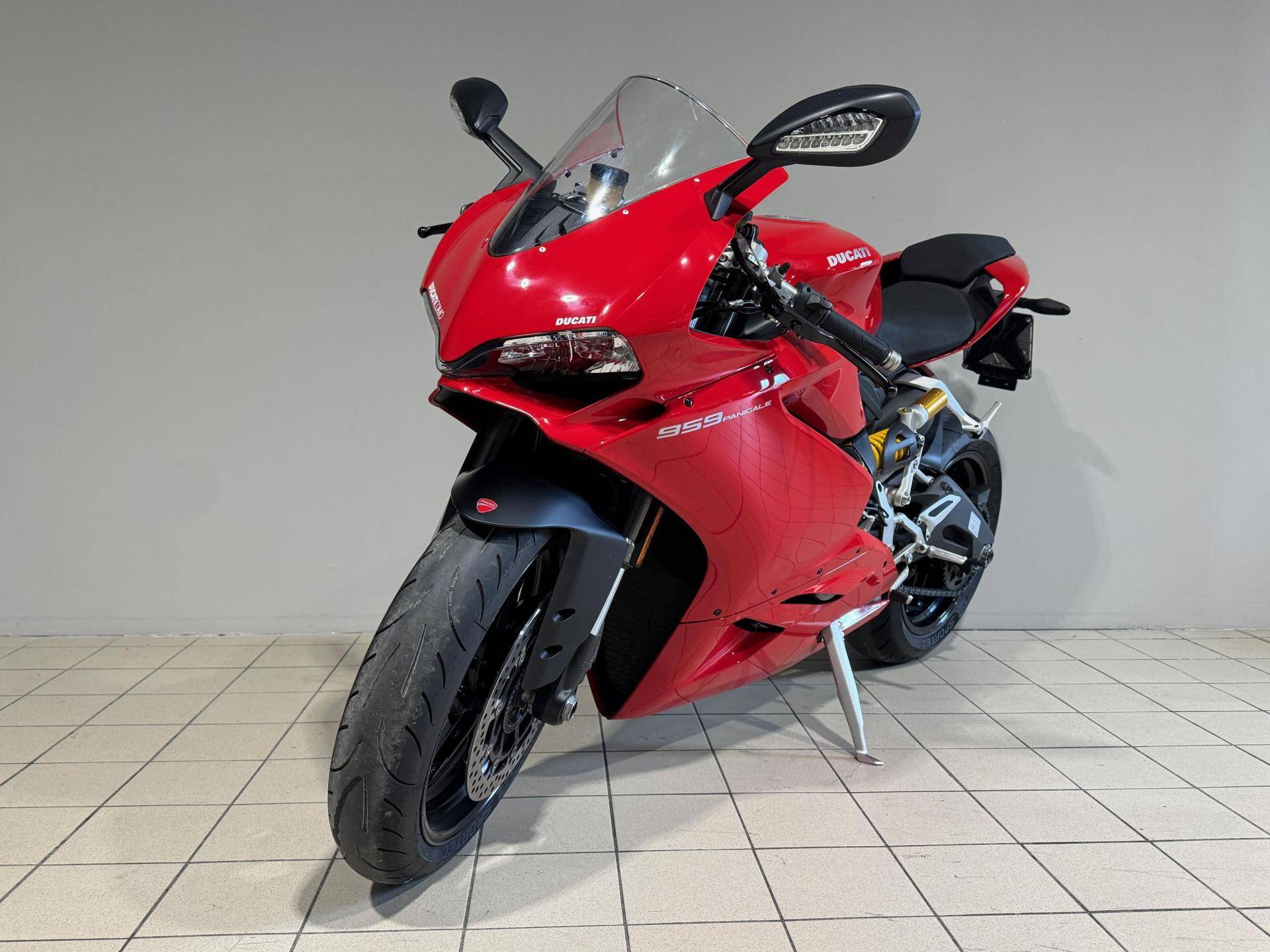 DUCATI Panigale
