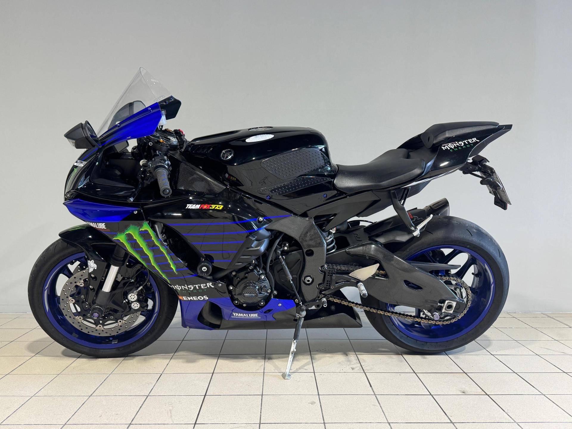 YAMAHA YZF
