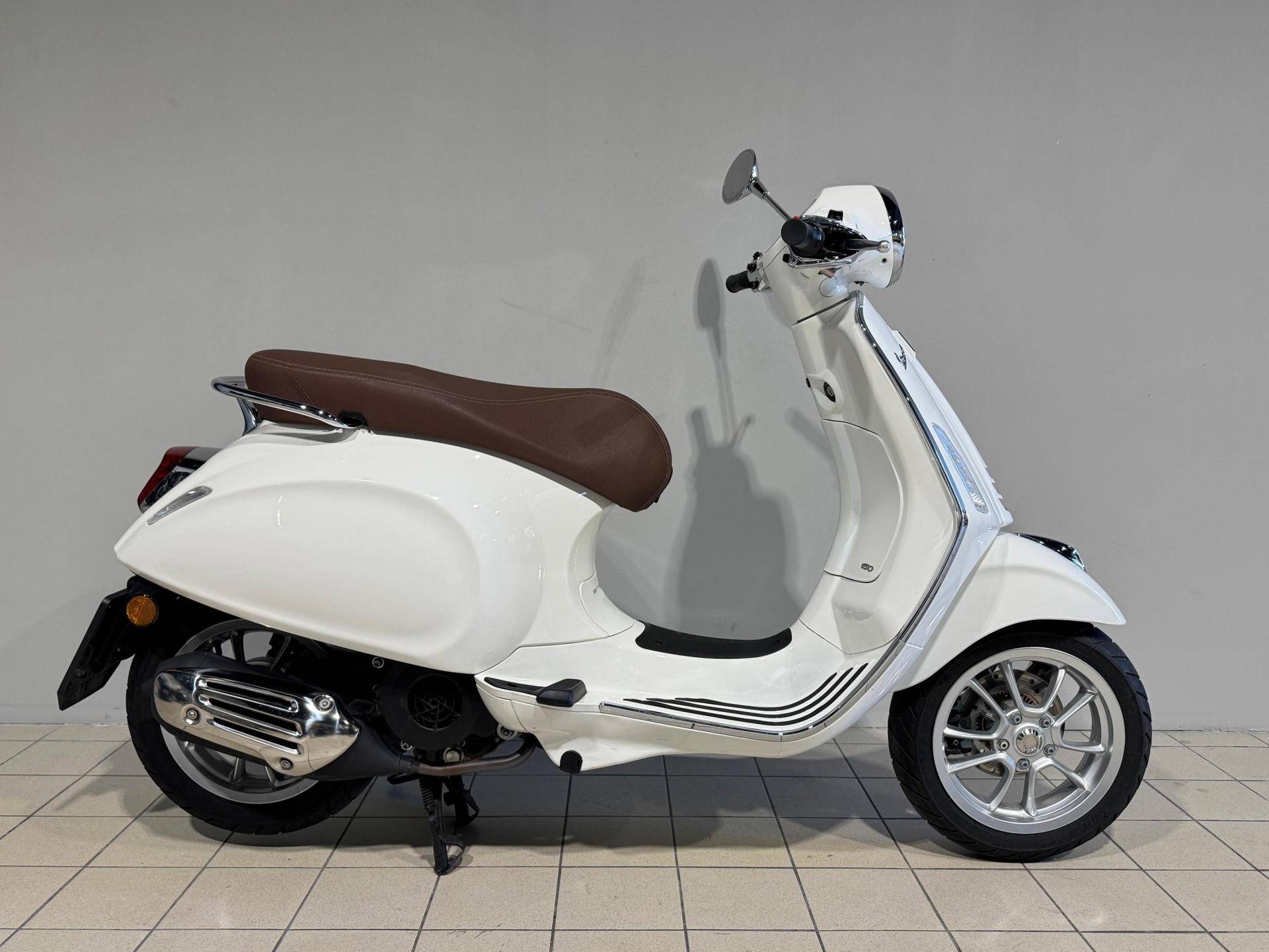 Vespa Primavera 150