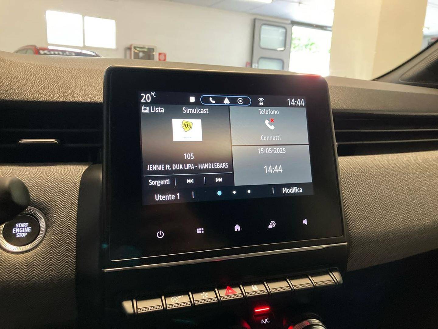 RENAULT Clio