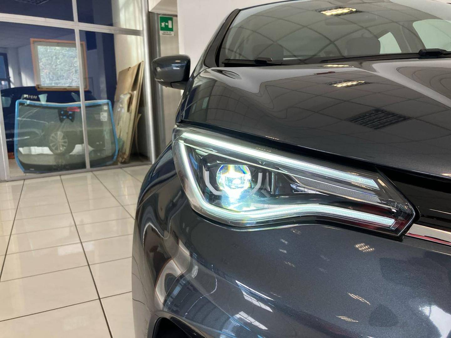 RENAULT Zoe