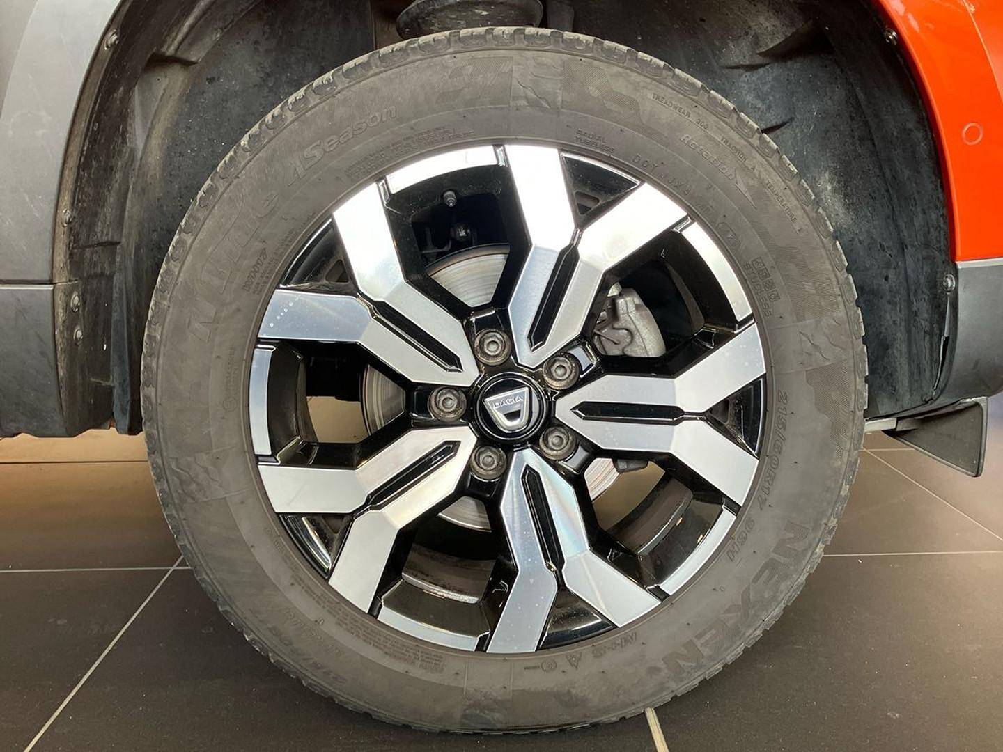 DACIA Duster