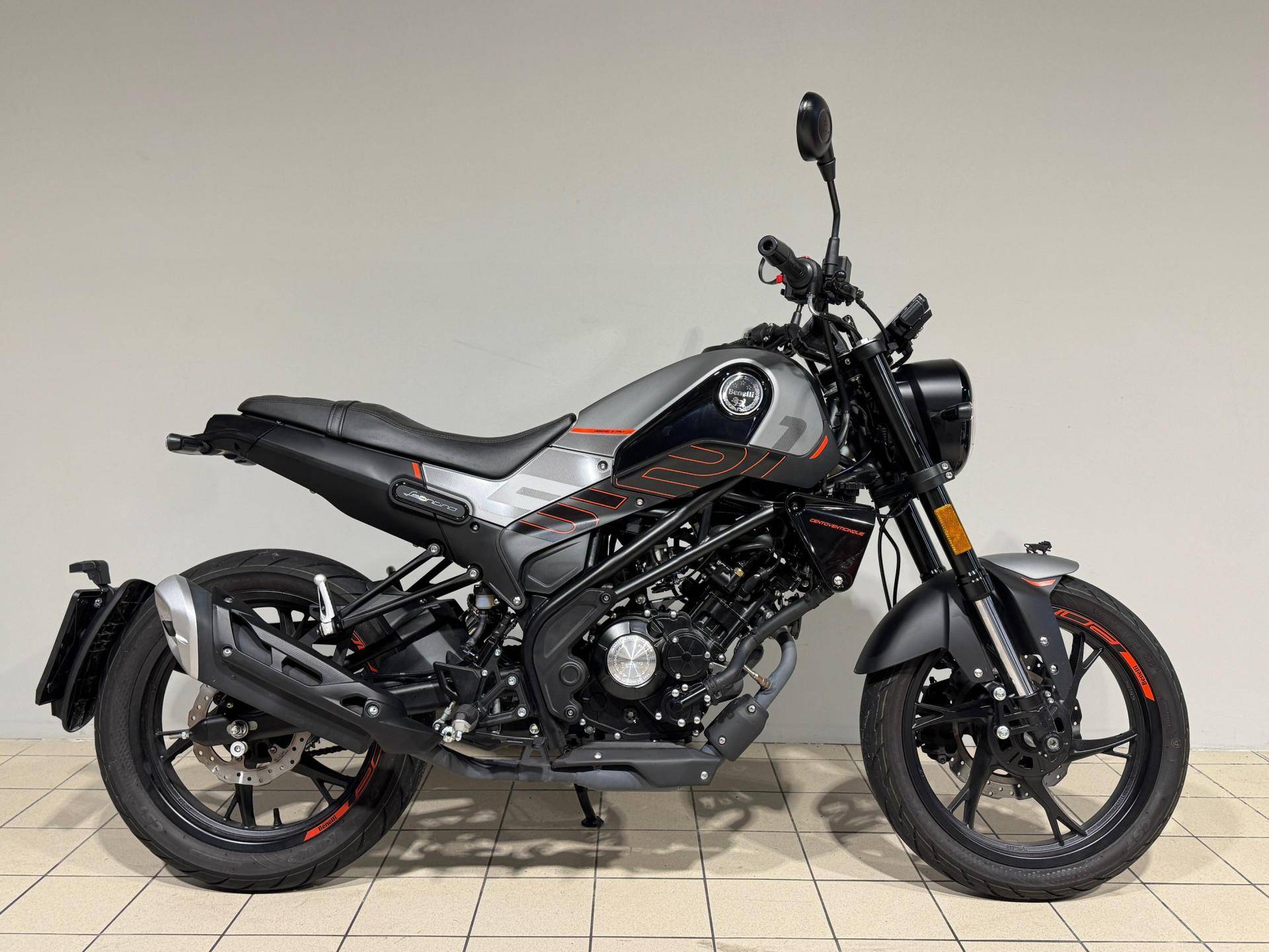 Leoncino 125