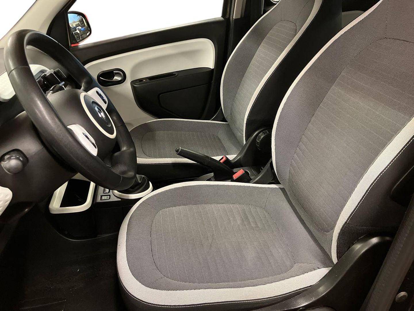 RENAULT Twingo III 2015