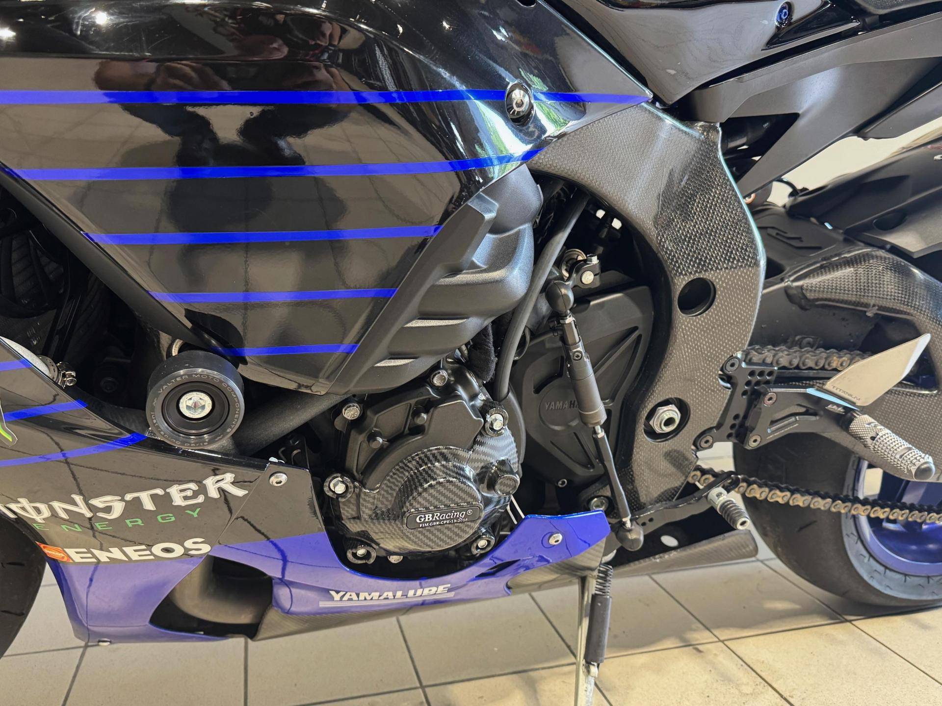 YAMAHA YZF