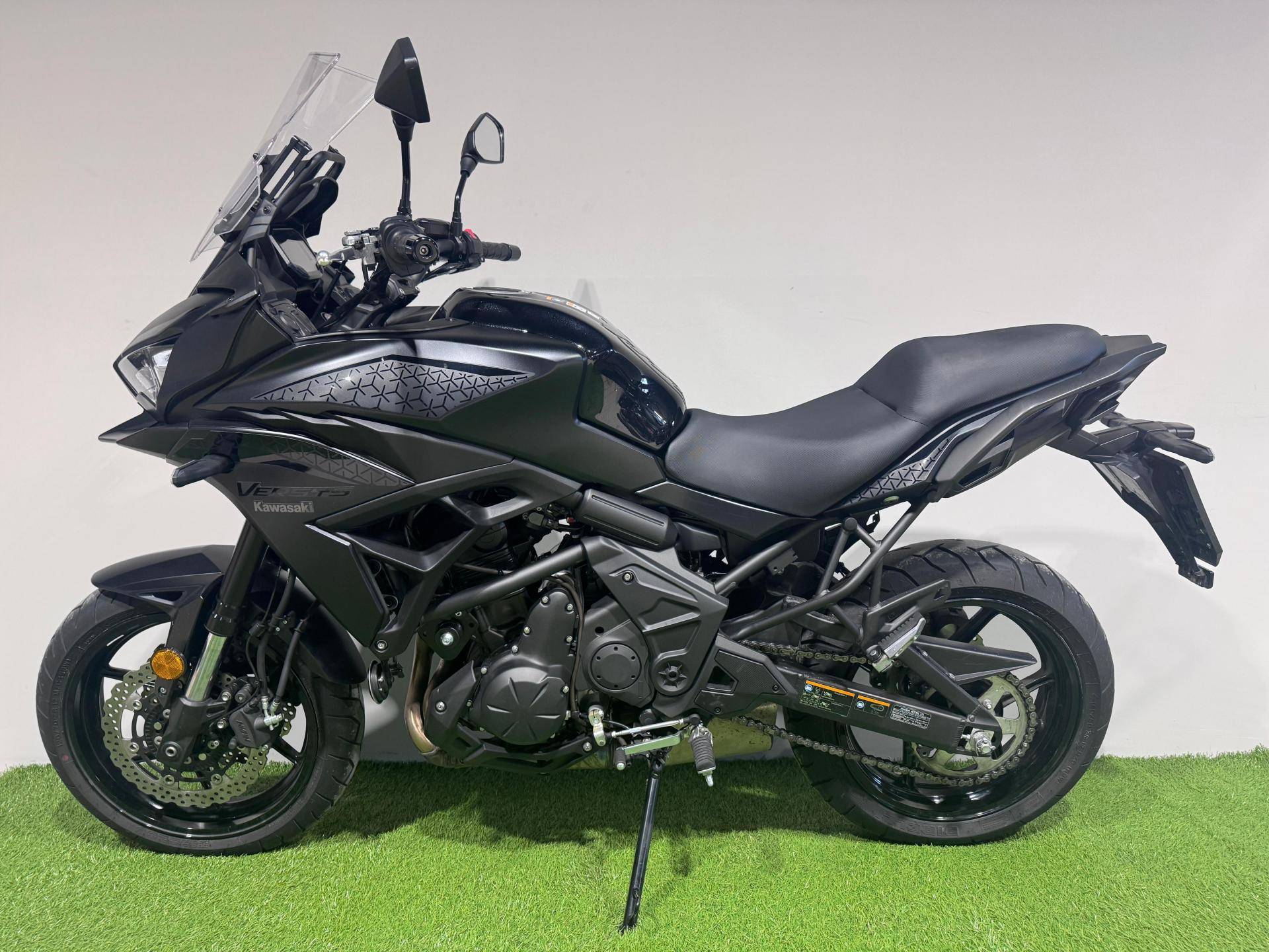 KAWASAKI Versys