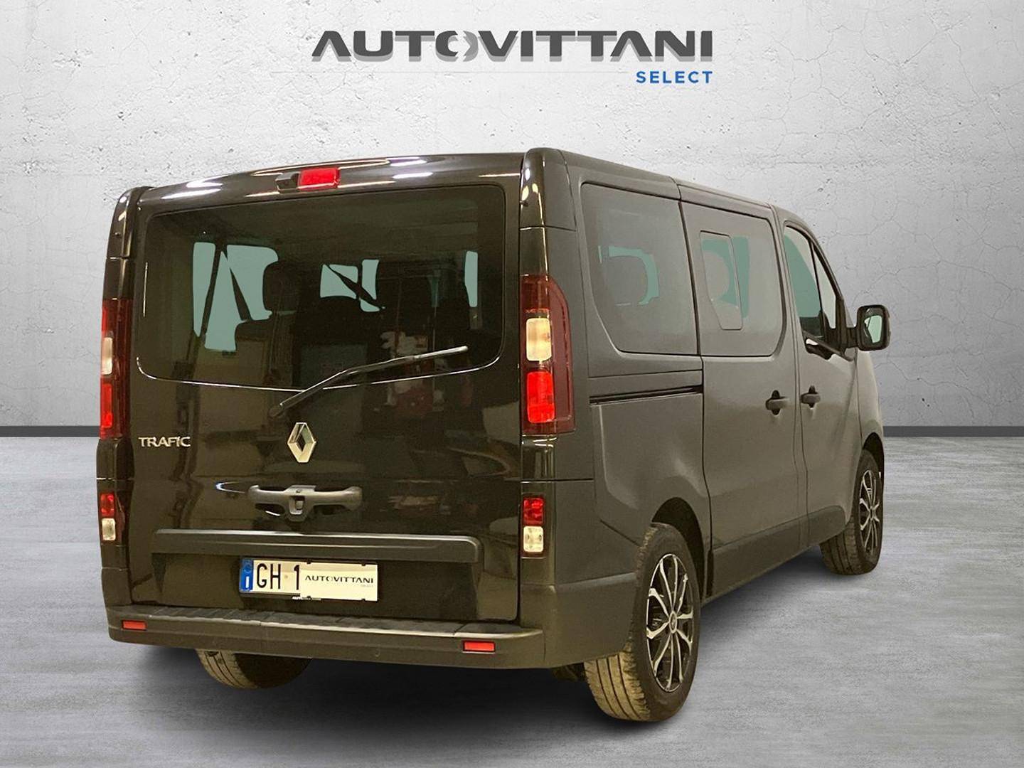 RENAULT Trafic Passenger 27 2019