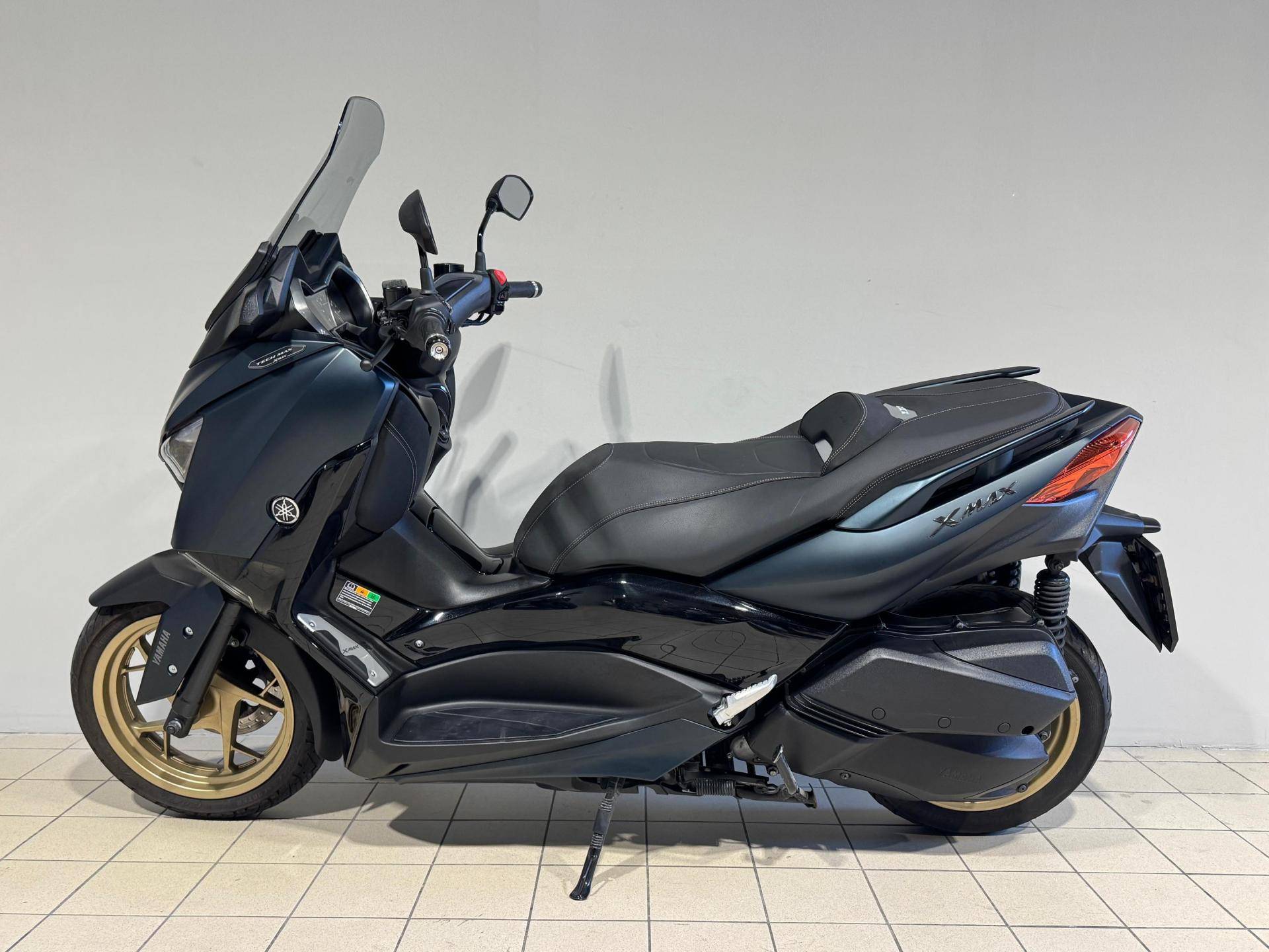 YAMAHA X-Max