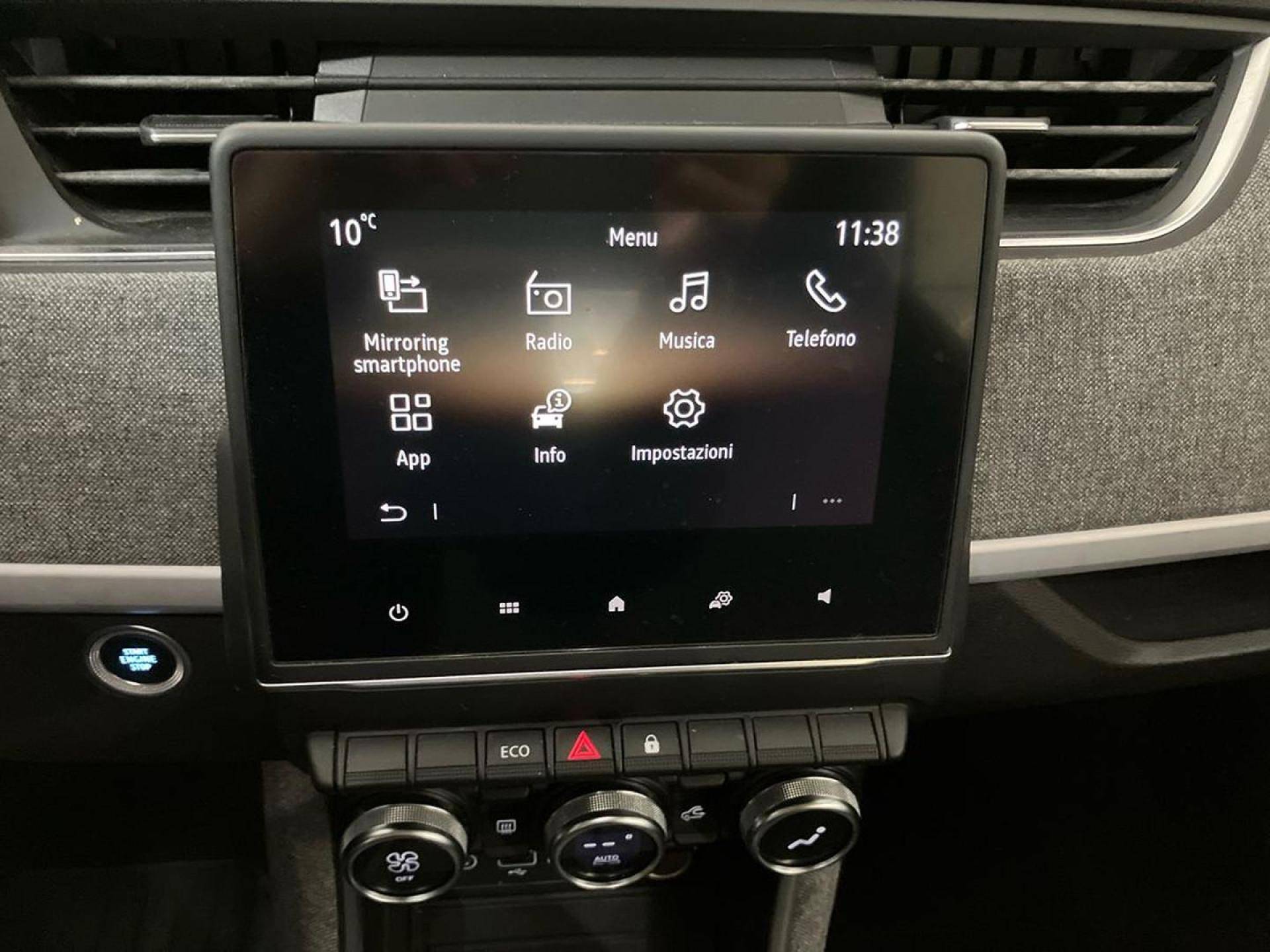 RENAULT Zoe