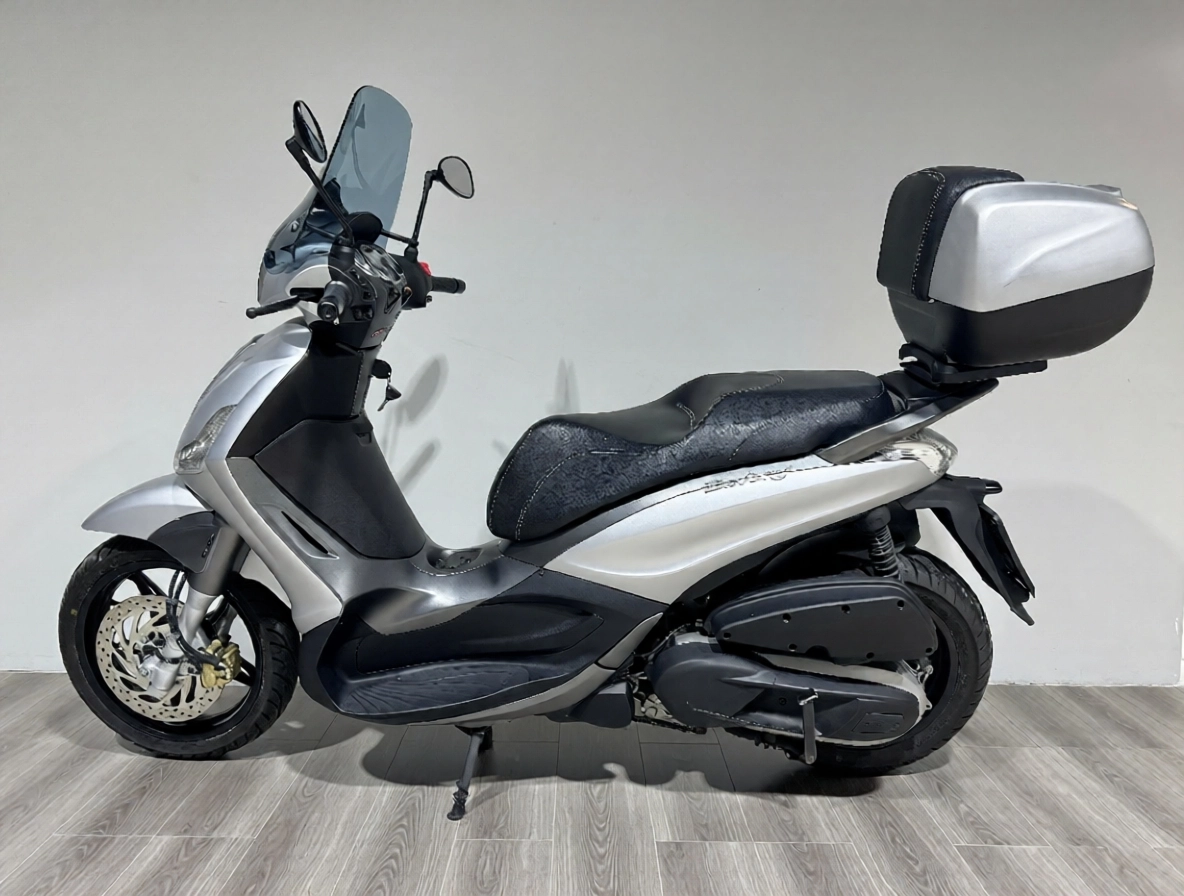 PIAGGIO Beverly