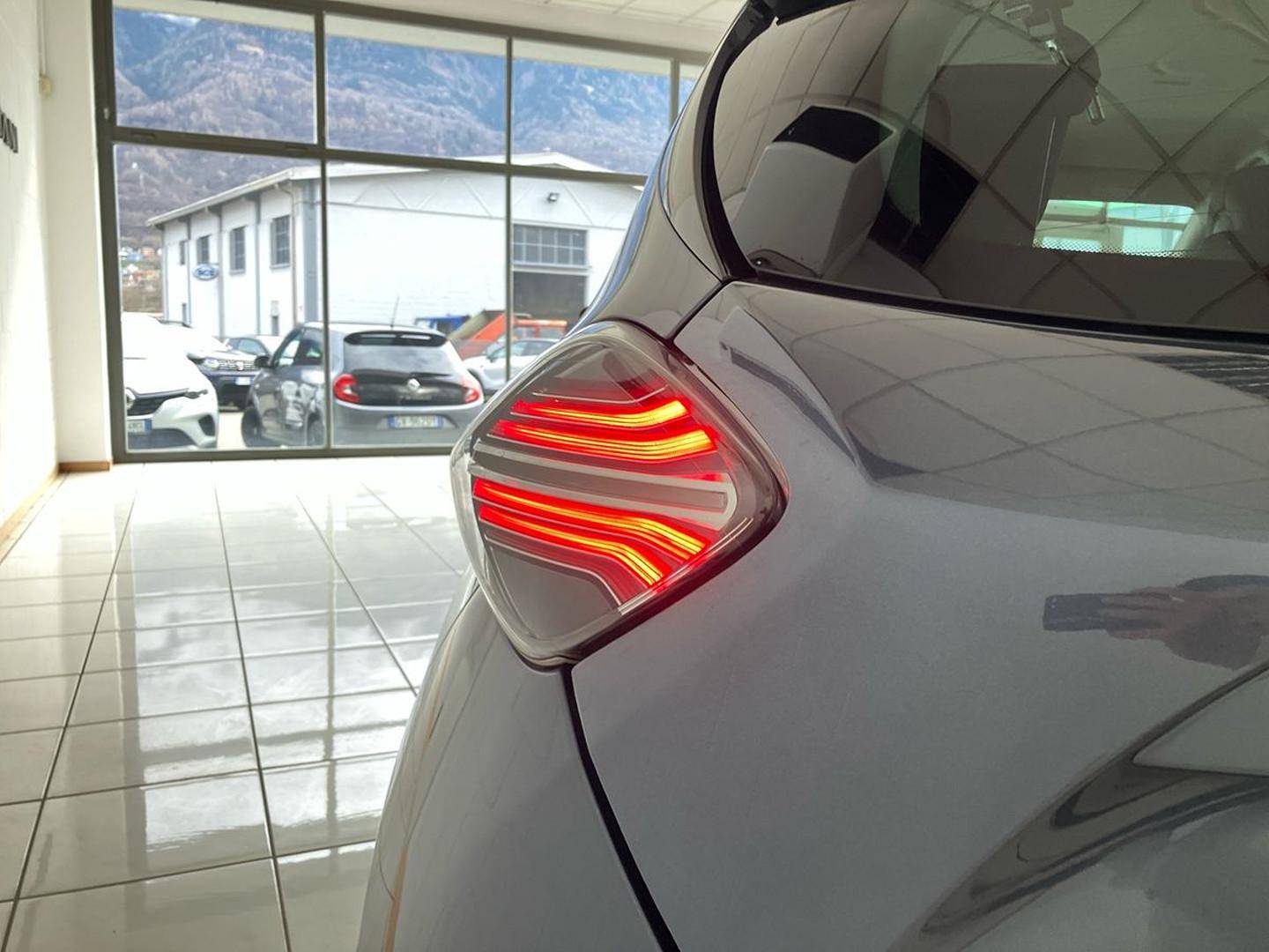RENAULT Zoe