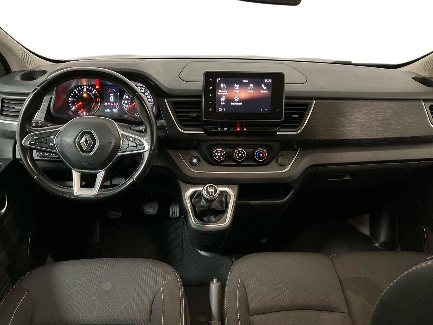 RENAULT Trafic Passenger 27 2019