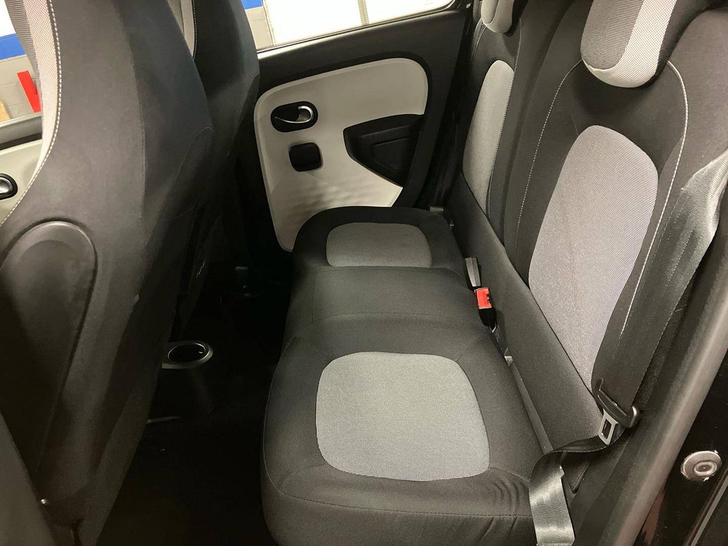 RENAULT Twingo III 2015