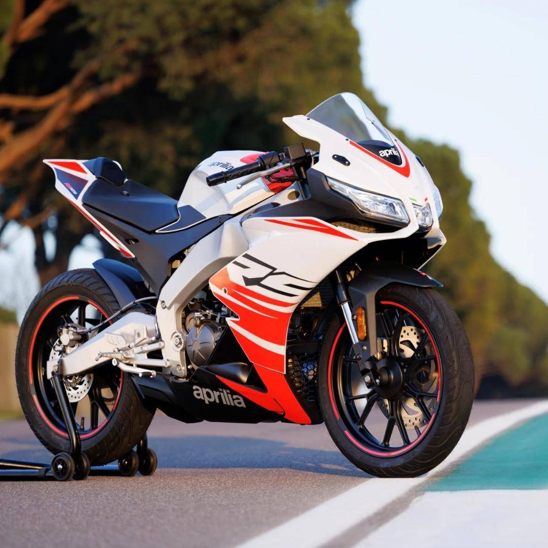RS 125