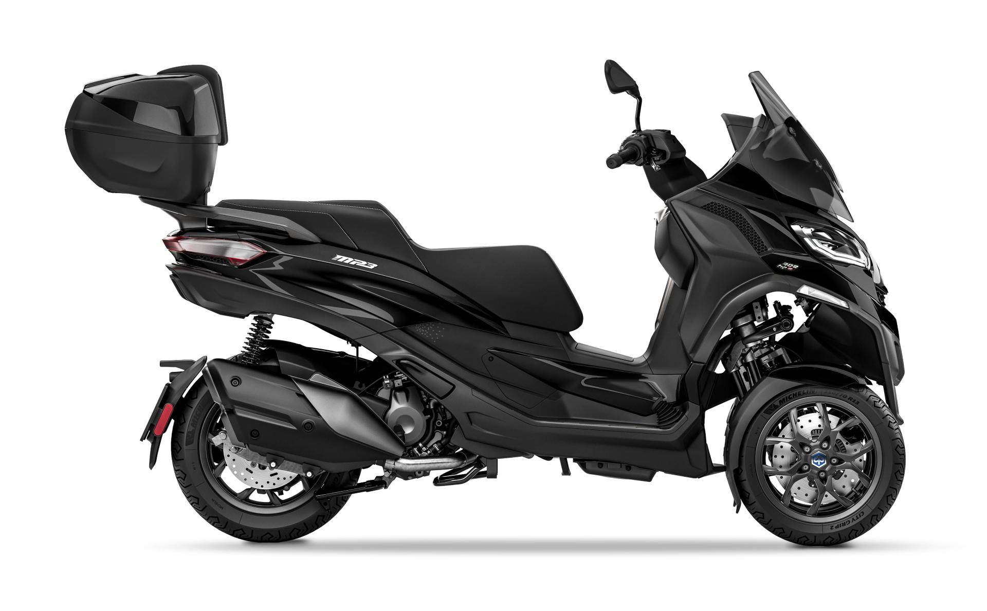 Piaggio MP3 400